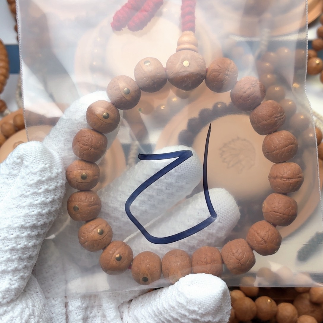 ****置凤眼菩提手串镶嵌