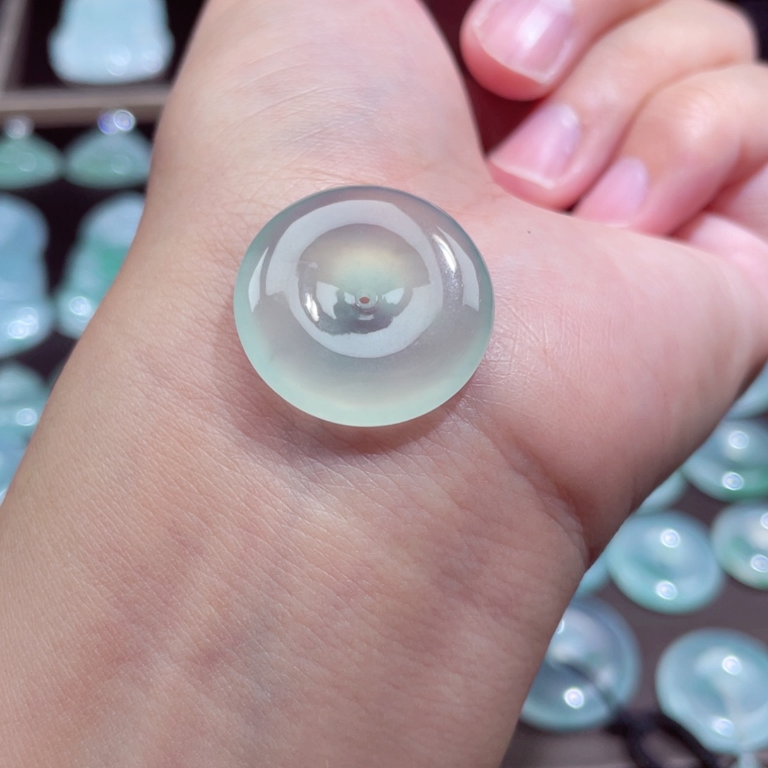 颈饰未镶嵌翡翠扣子