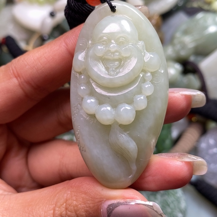 和田玉颈饰未镶嵌