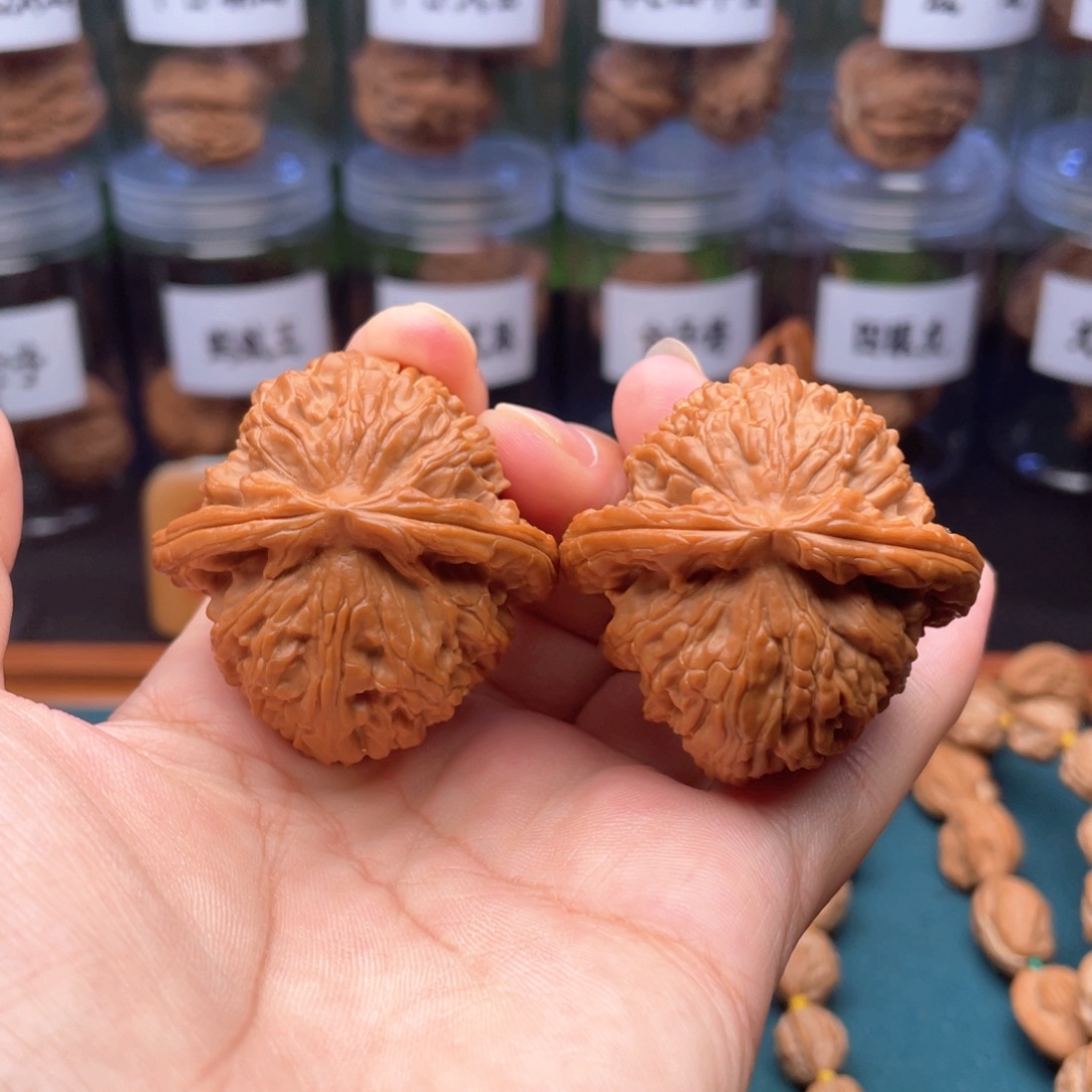 桃核吊坠42全品老型白狮子