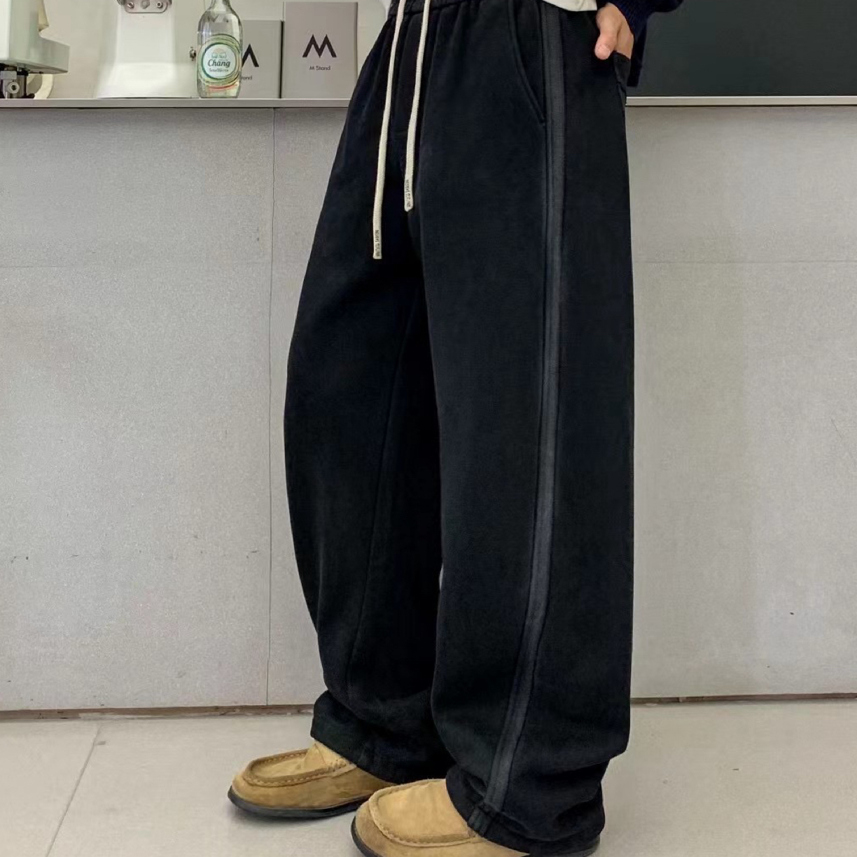 潮嘢冬季加绒男士时尚百搭宽松微弯刀直筒休闲裤长裤帅气男裤