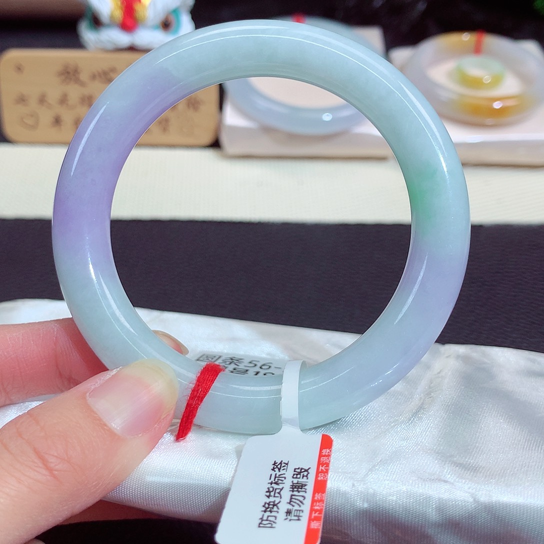 翡翠未镶嵌手镯187