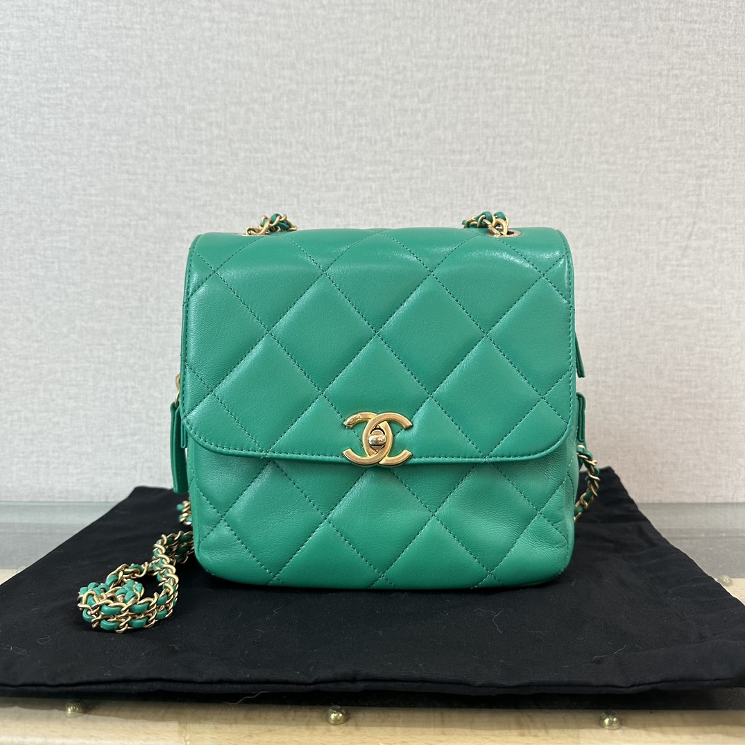 95新 Chanel/香奈儿 23p春夏ADO链条绿色金扣双肩包 15643