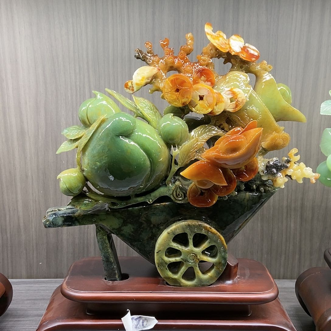 【闪购商品】蛇纹石玉（覆膜）珠宝奇石未镶嵌