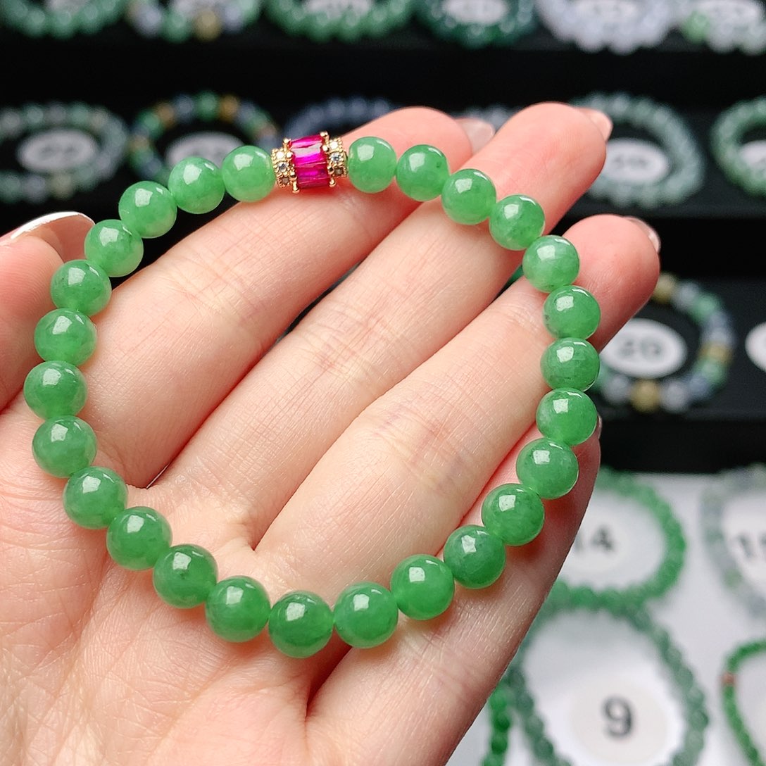 翡翠手链未镶嵌翡翠