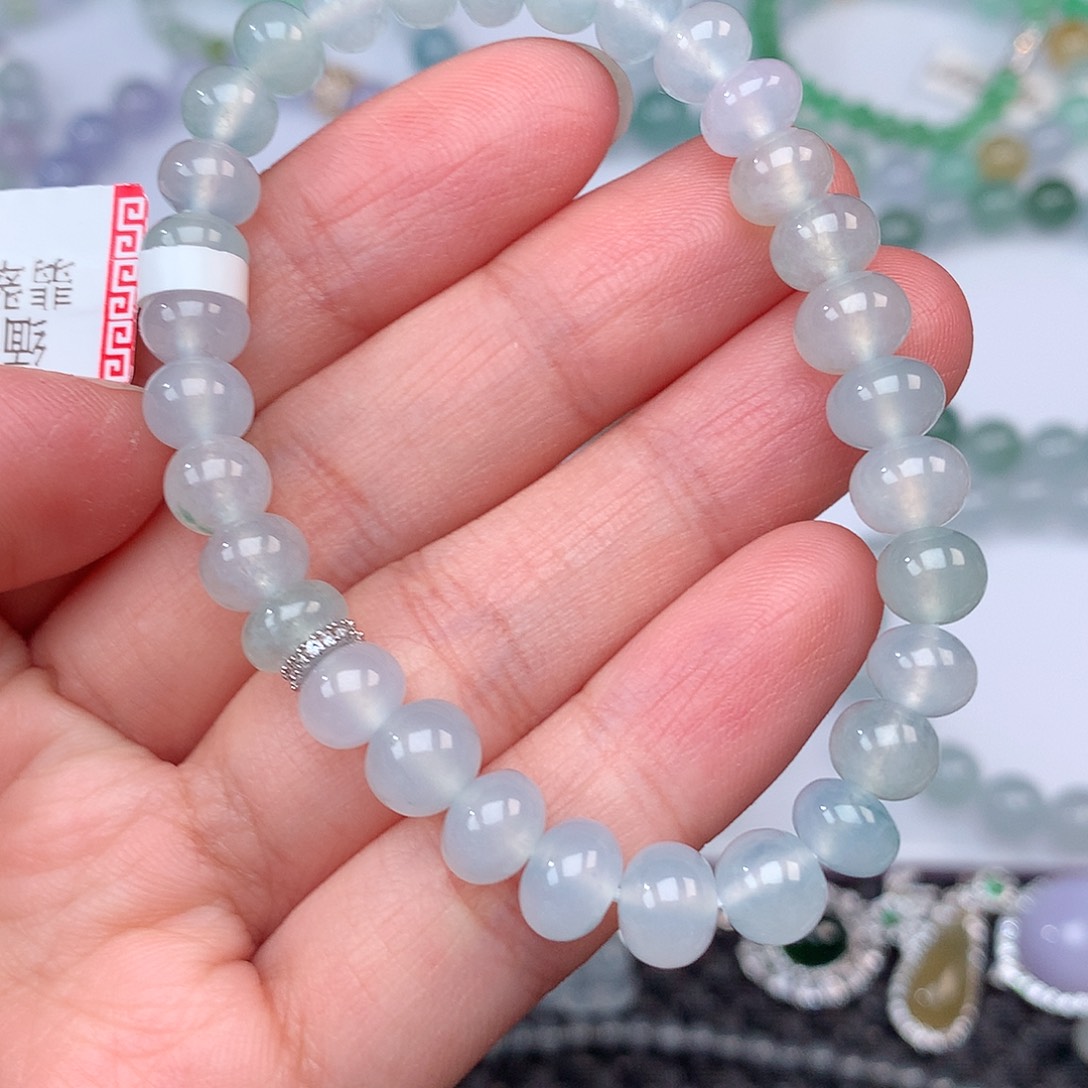 翡翠手链未镶嵌翡翠