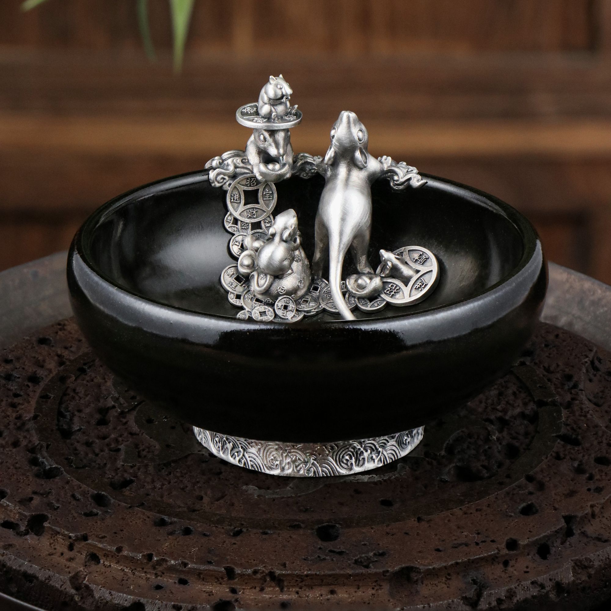 境秋黑陶《五鼠运财》主人杯原创设计复古粗陶原矿茶盏手工压手杯