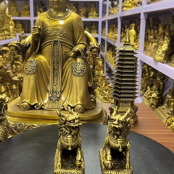 黄铜12厘米高祥云麒麟送五帝钱