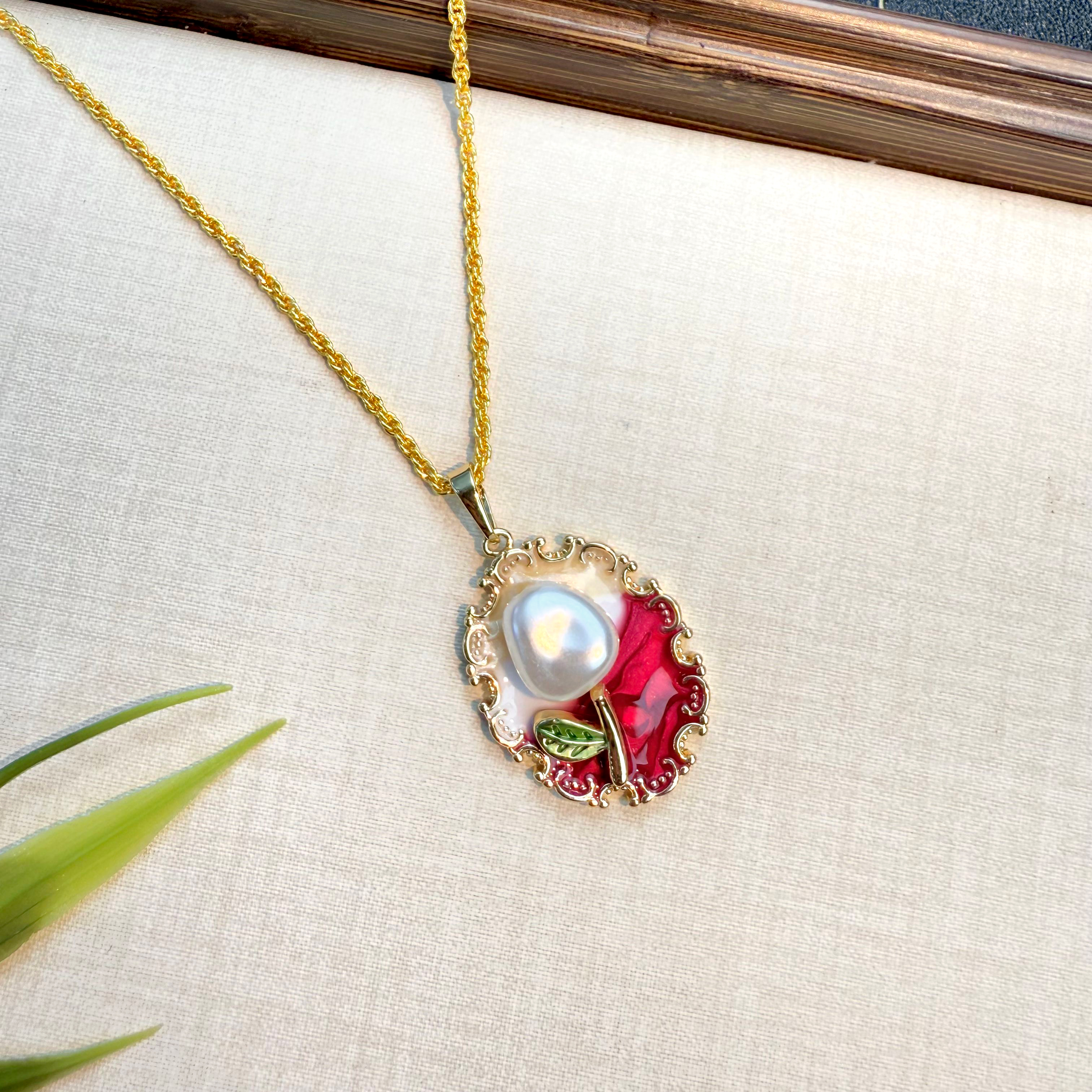  8210红色圆盘项链      