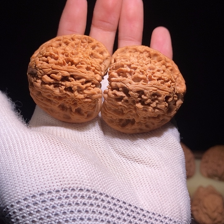 文玩核桃吊坠全品44南疆