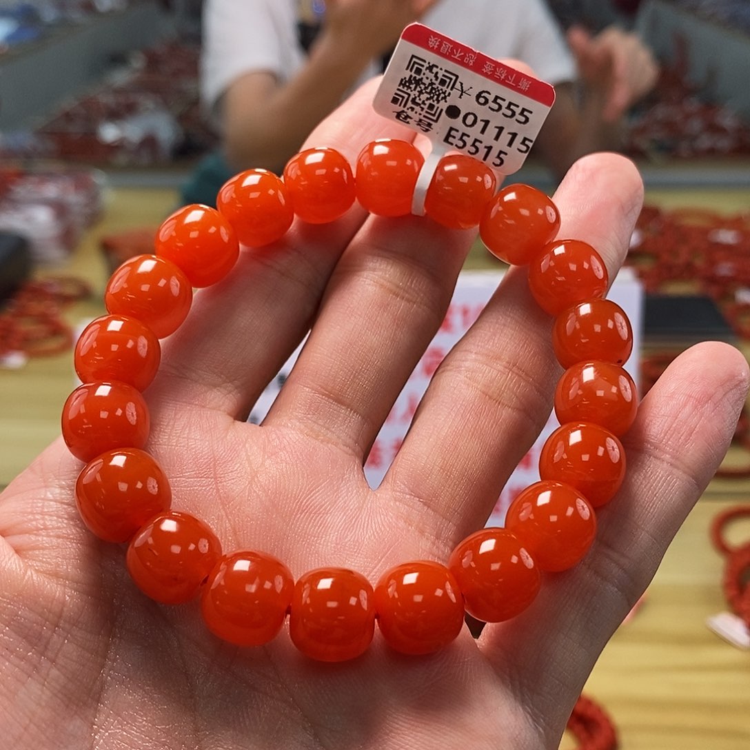 南红玛瑙  11+mm   多样性发一未镶嵌