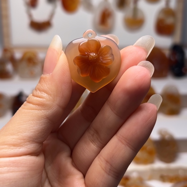 玛瑙/玉髓合金吊坠