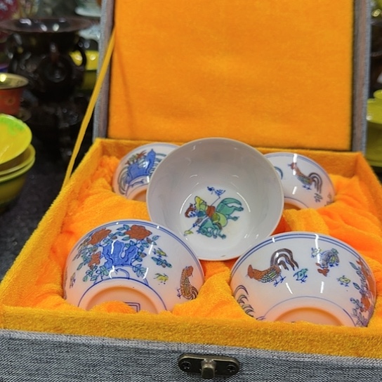 瓶摆件家居设计的设计