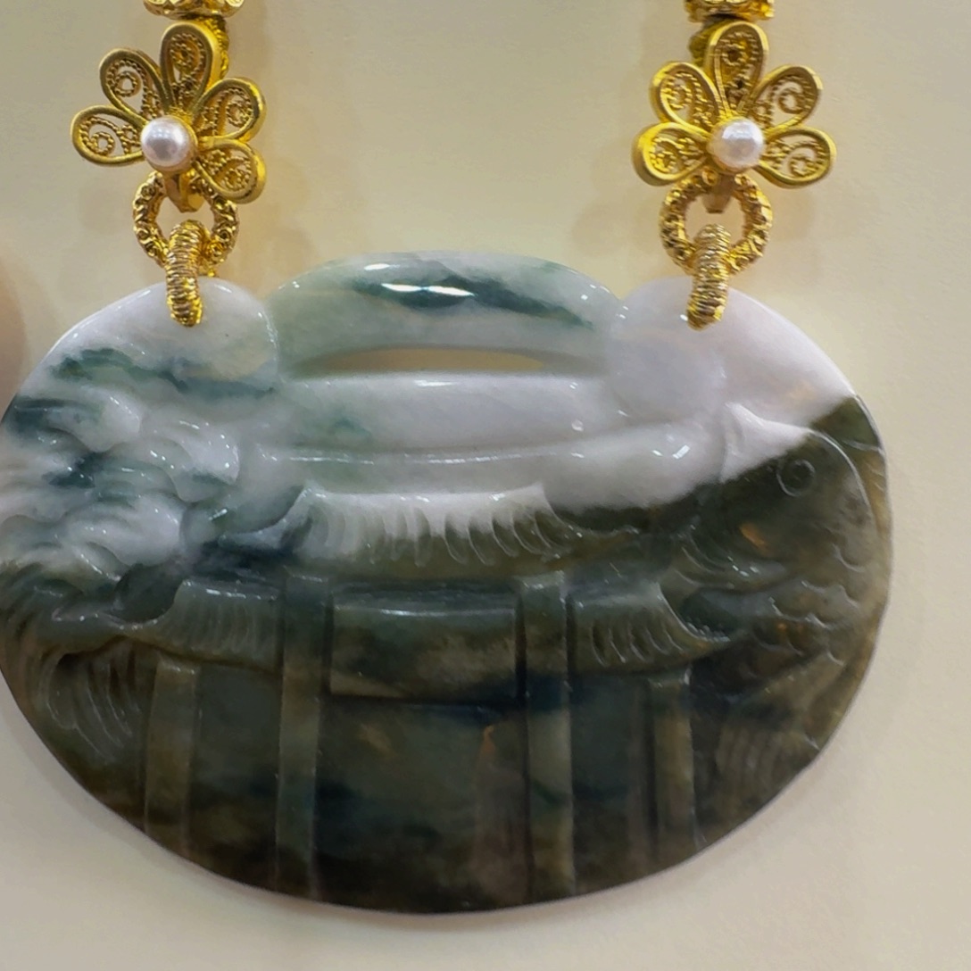 翡翠颈饰未镶嵌老坑