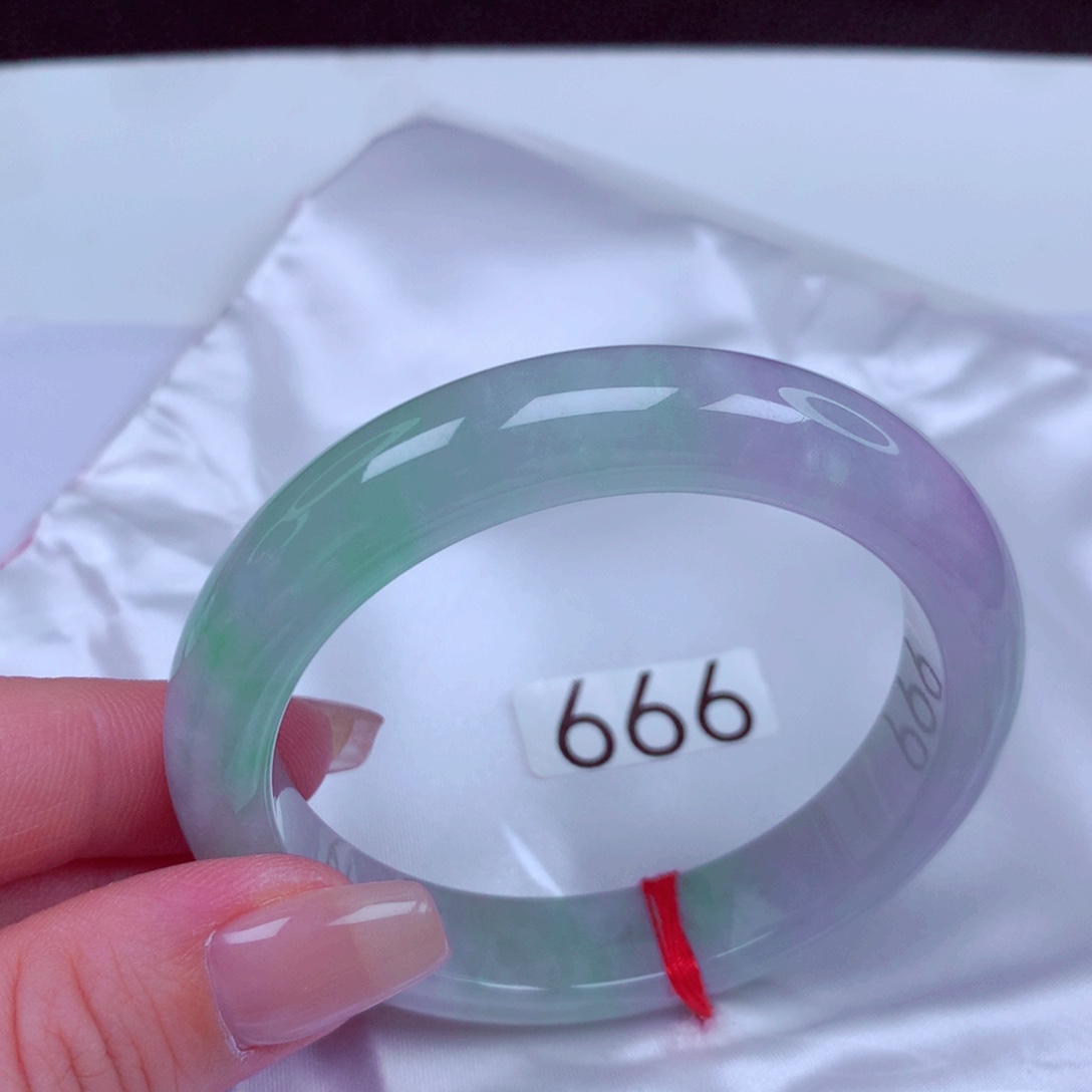 翡翠未镶嵌手镯手镯