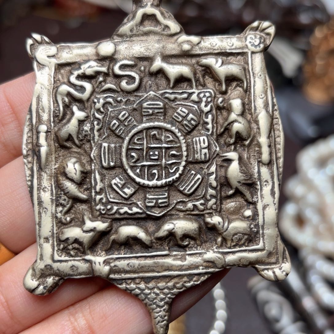 铜星月菩提项链吊坠