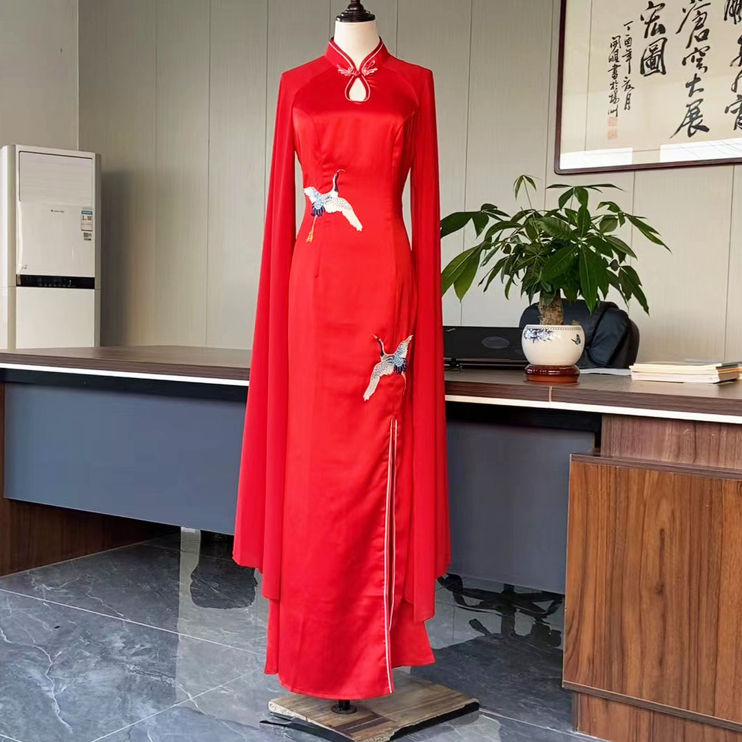 粉丝福利多款式醋酸锻双层内衬长款走秀演出红色旅游中式旗袍气质