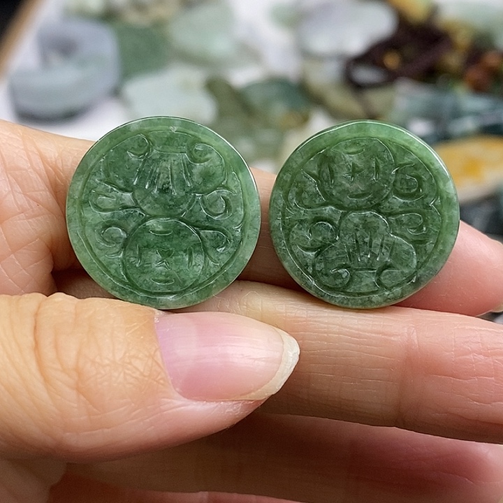 翡翠未镶嵌颈饰天然翡翠27