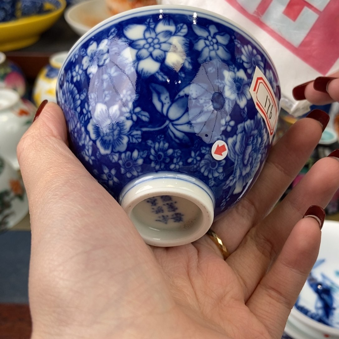 陶瓷艺术家的作品是一种