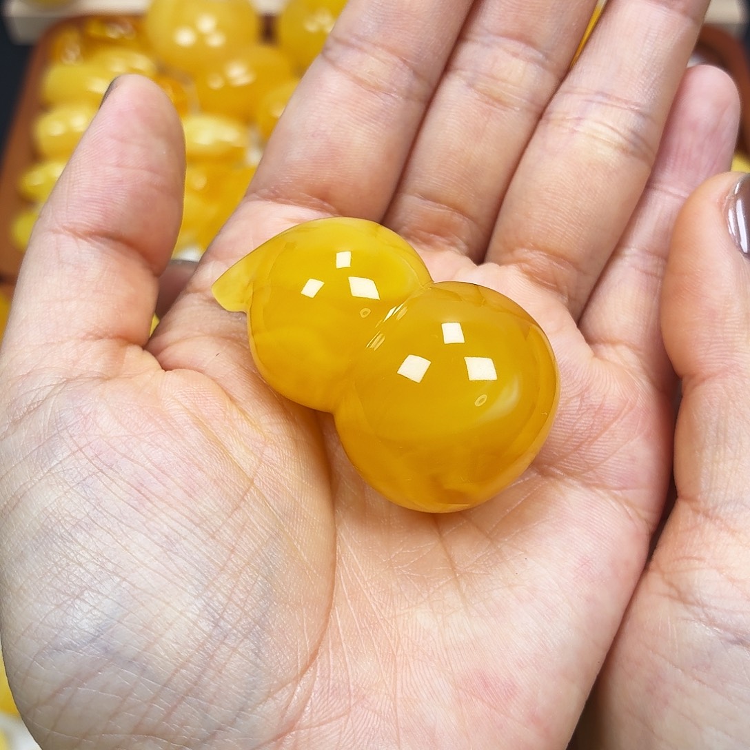 蜜蜡未镶嵌颈饰焦皮葫芦 17.05g