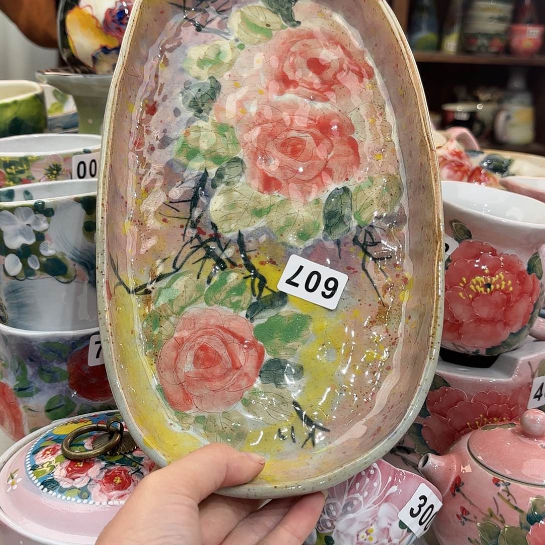 瓷片兔兔盖茨，兔兔好