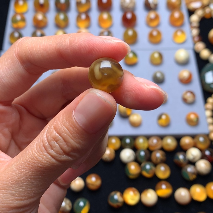 琥珀珠宝奇石未镶嵌2****1