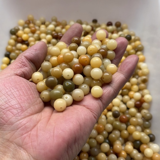 白玉菩提吊坠瑕疵10糖果圆珠200颗