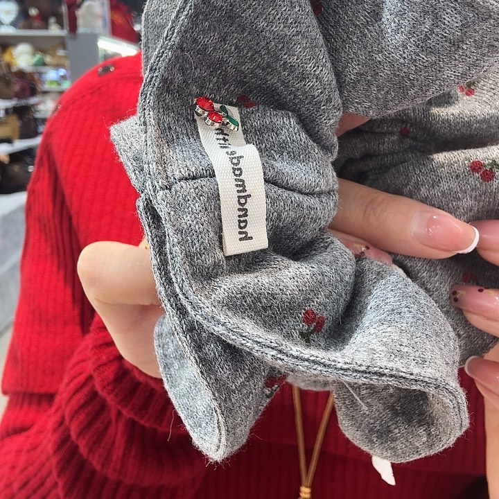 那是什么情况呀不说话呢