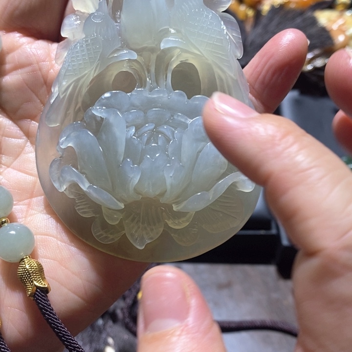 岫玉毛衣链未镶嵌
