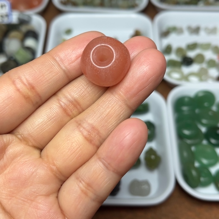 和田玉未镶嵌珠宝半成品9号微瑕款
