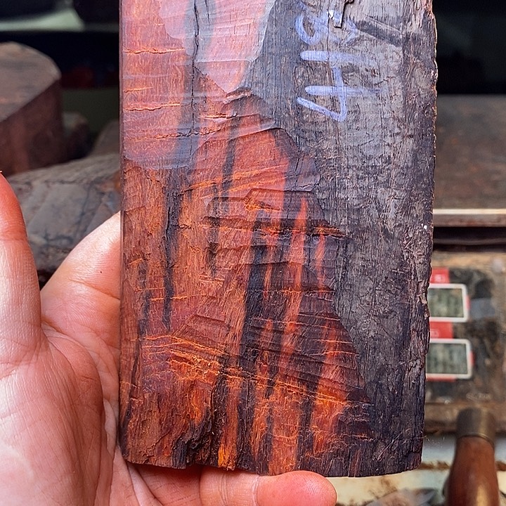 努***爱檀香紫檀（小叶紫檀）