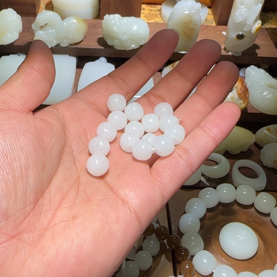 A***8和田玉未镶嵌手链