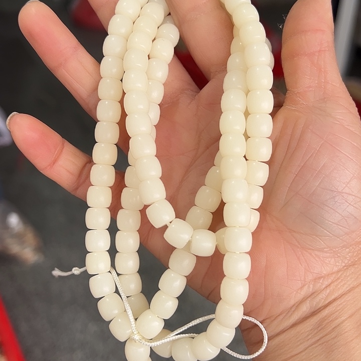 白玉菩提吊坠8×9直切