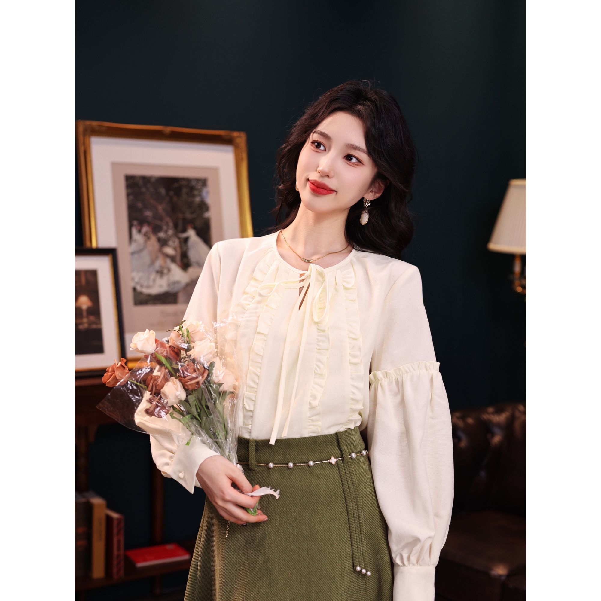 琦琦【茉子野】港风复古纯色长袖衬衫宽松百搭上衣YE0706263