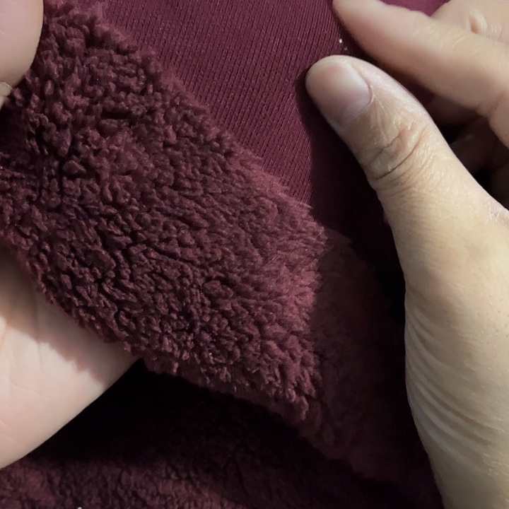 酒红色羊驼绒1.8×2米长带螺纹