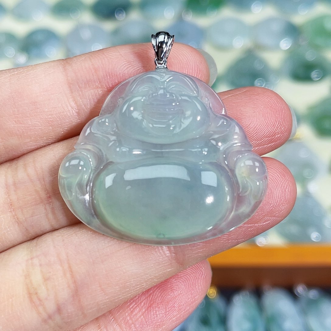 翡翠颈饰18K金镶嵌吊坠