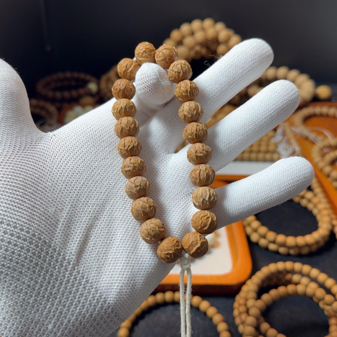 猴头核桃吊坠毒液猴头雕刻手持