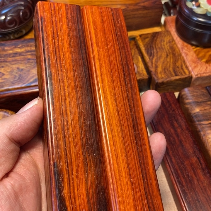 檀香紫檀（小叶紫檀）镇纸