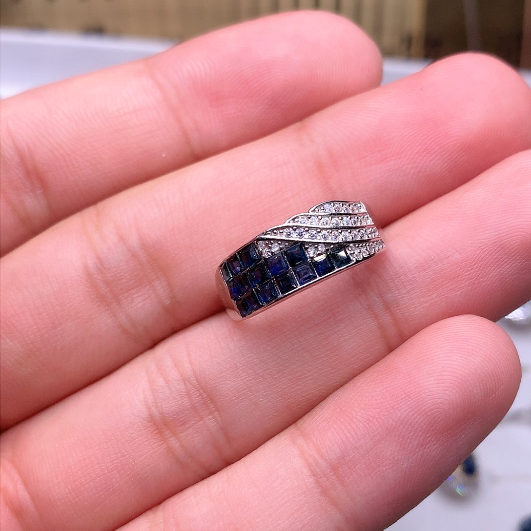 蓝宝石戒指银S925镶嵌