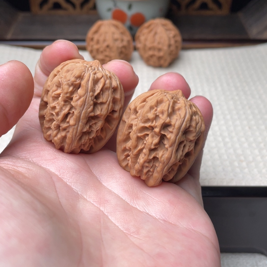 w***j吊坠文玩核桃将军膀顺丰到付不退不换