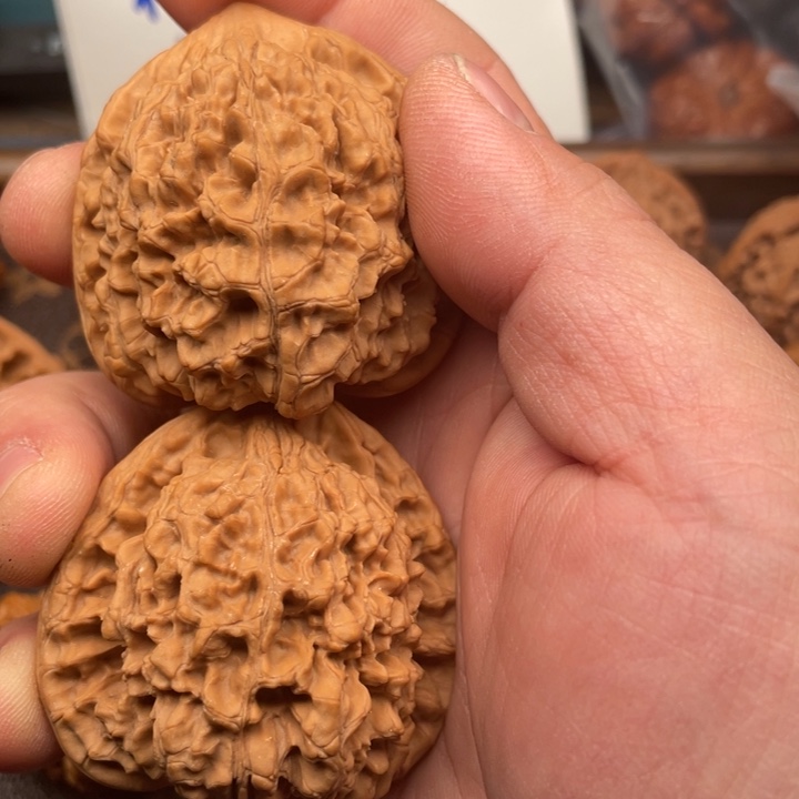 核桃麒麟纹麒麟纹