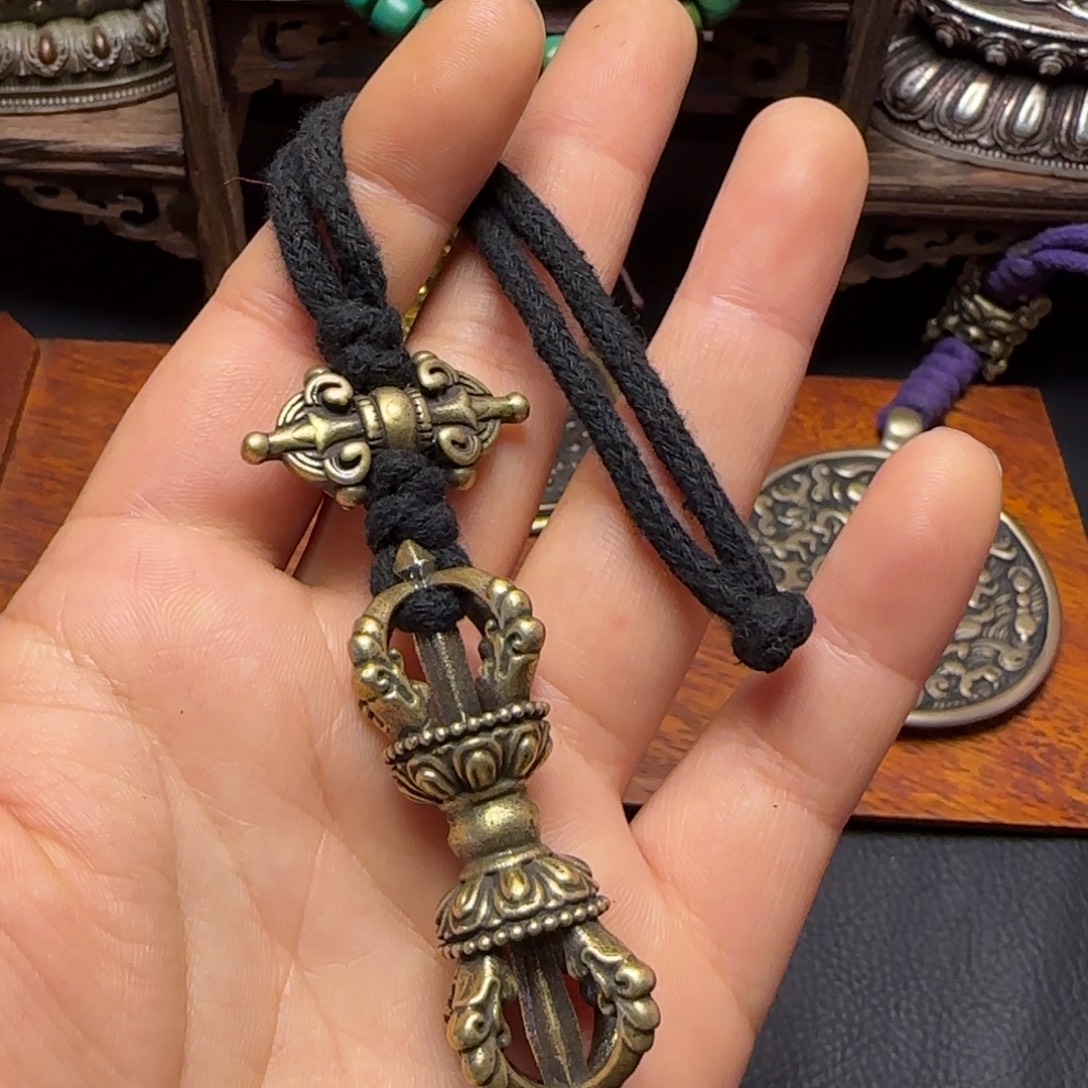 S****泥塑藏传牌子……藏传牌子