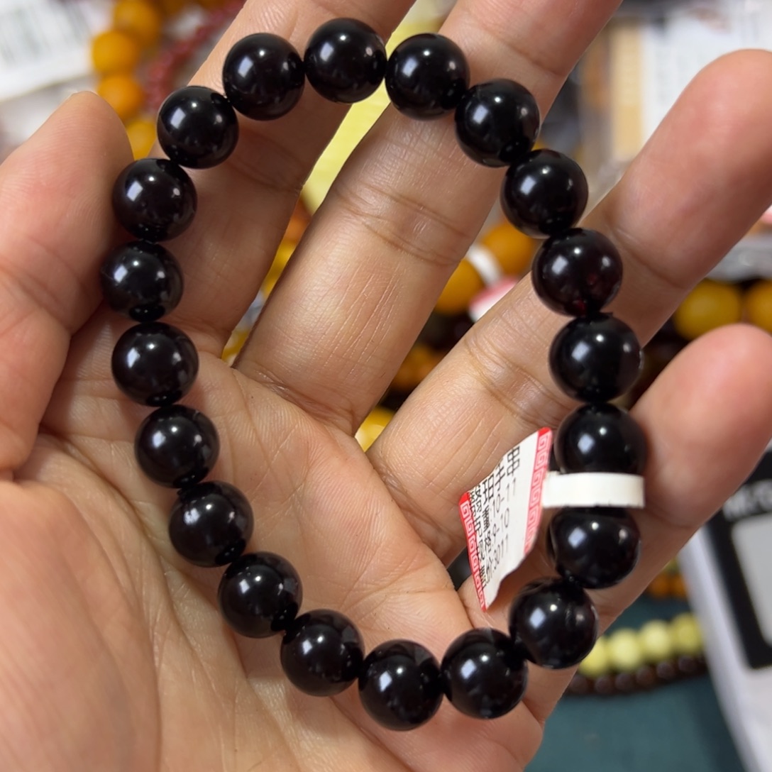 未镶嵌琥珀珠宝奇石126