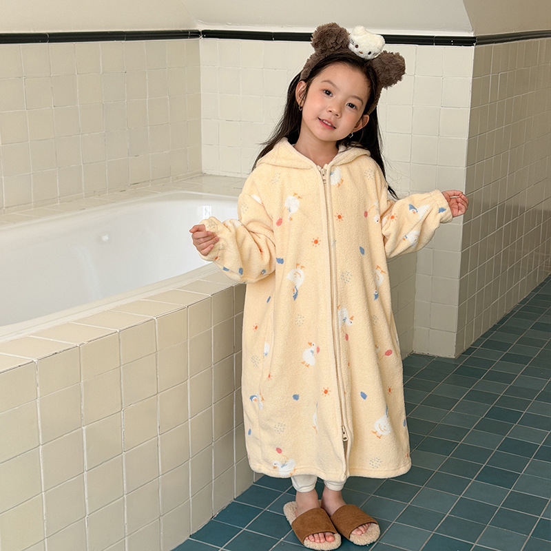 【珊瑚绒】儿童卡通保暖圆点睡衣双面雪粒珊瑚绒连帽睡袍家居服H015