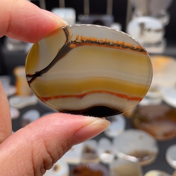 玛瑙/玉髓合金颈饰