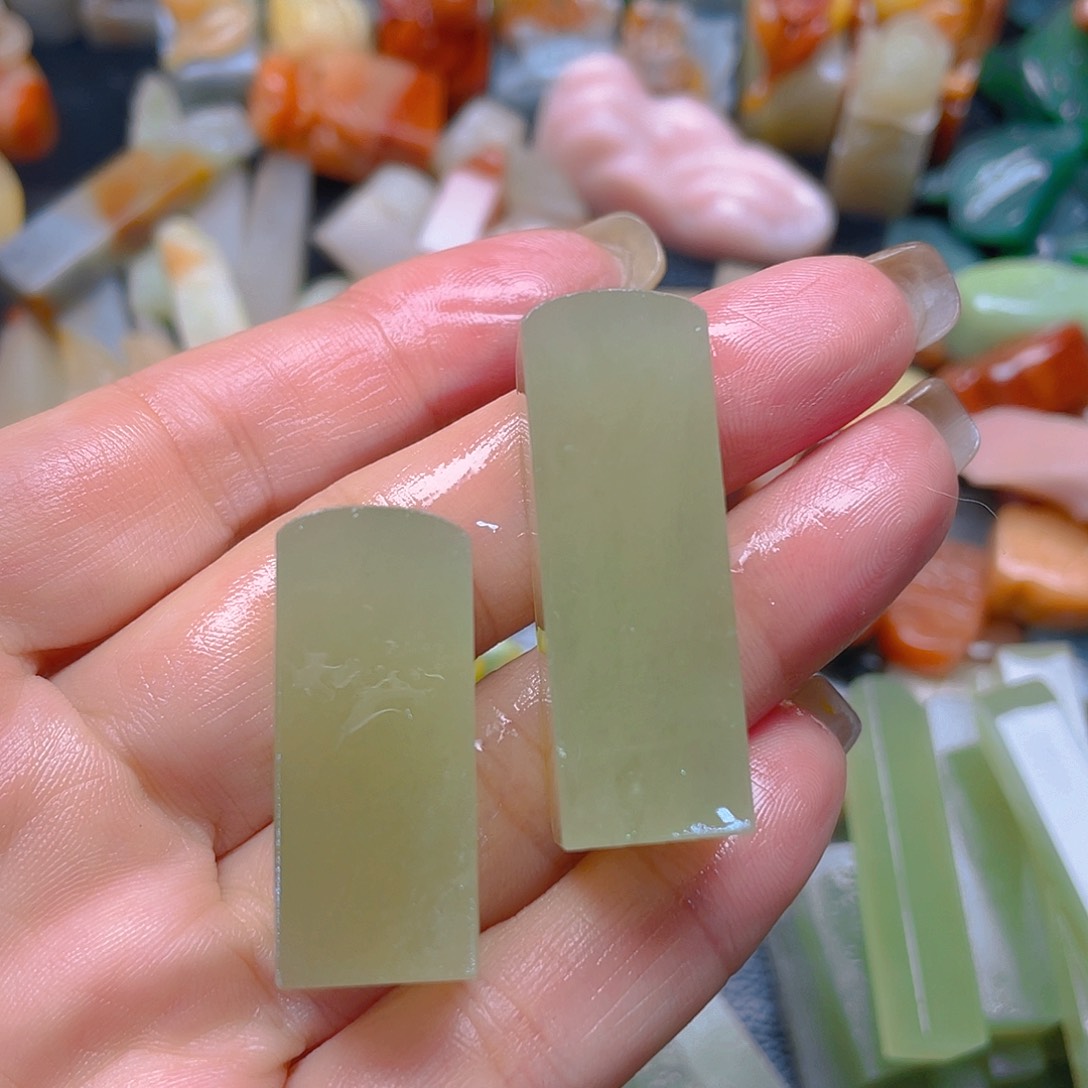 青田石印石丹东晶