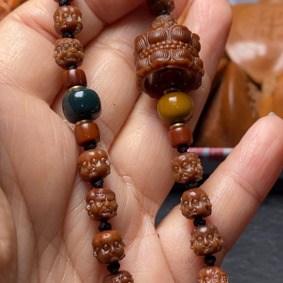 吊坠猴头核桃橄榄