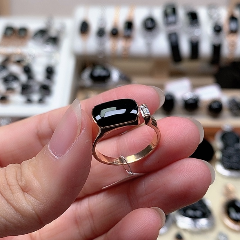 【闪购商品】翡翠戒指18K金镶嵌墨翠