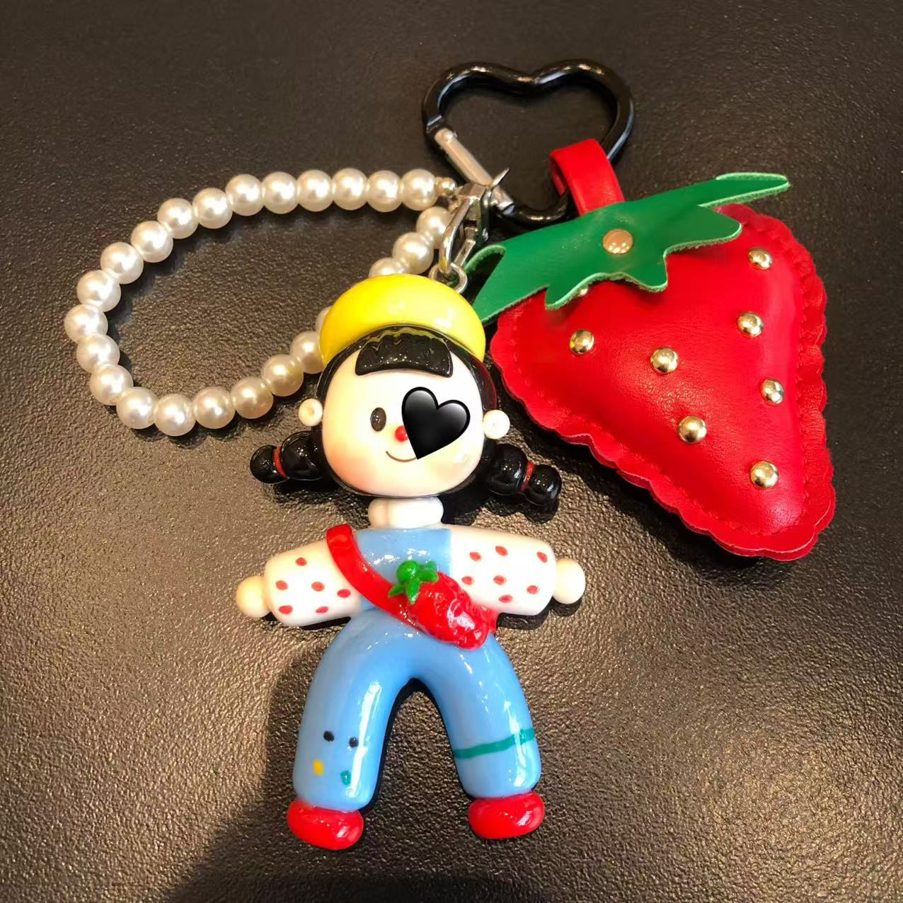 042草莓新款包挂