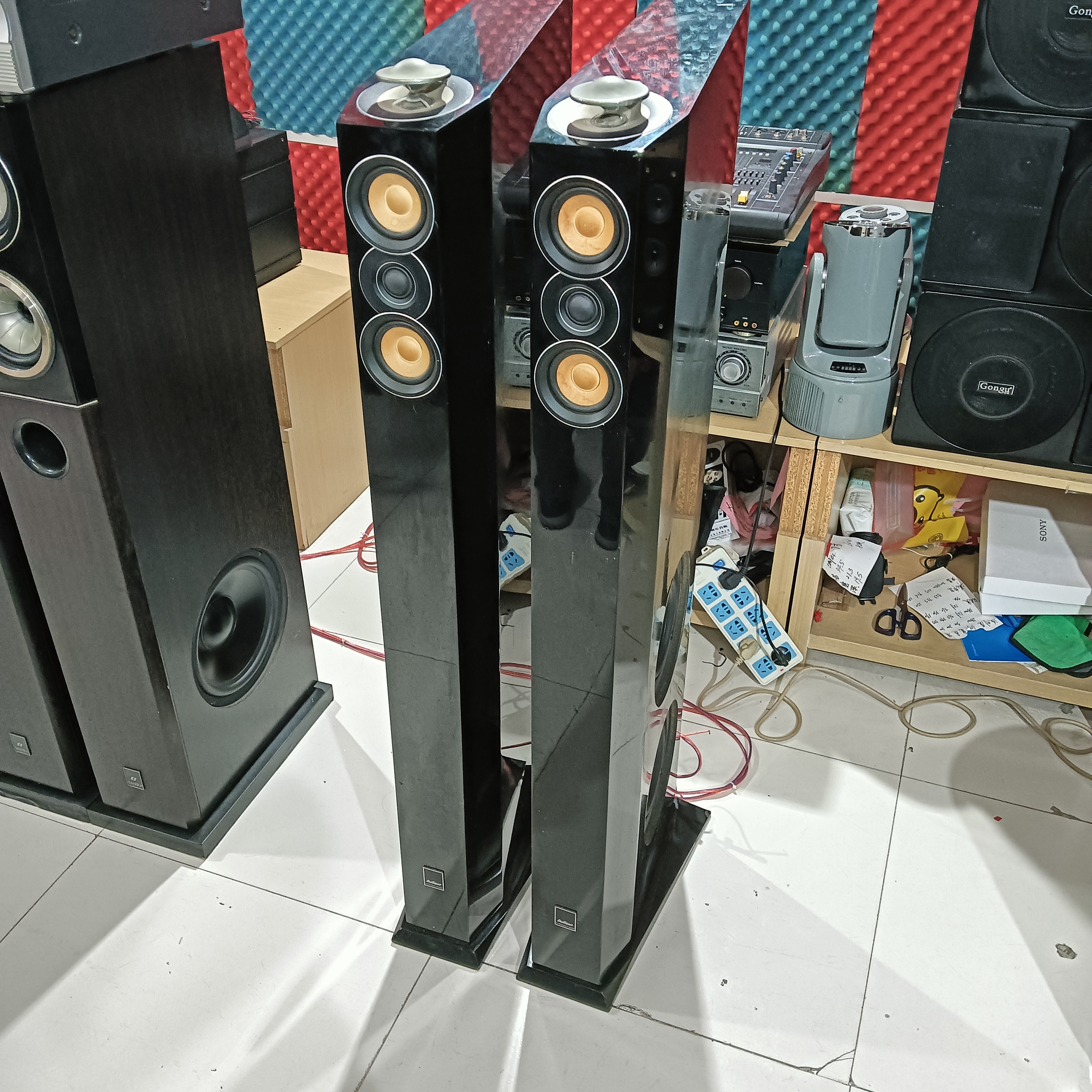 爱浪二手家庭影院音箱，全场不包邮，运费到付。